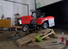 Zahradní traktor Hecht 2022